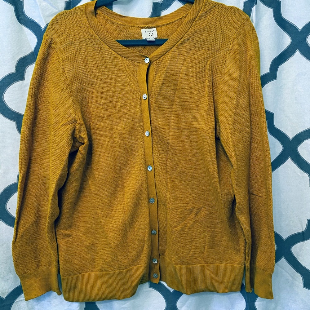 Mustard yellow cardigan | size L